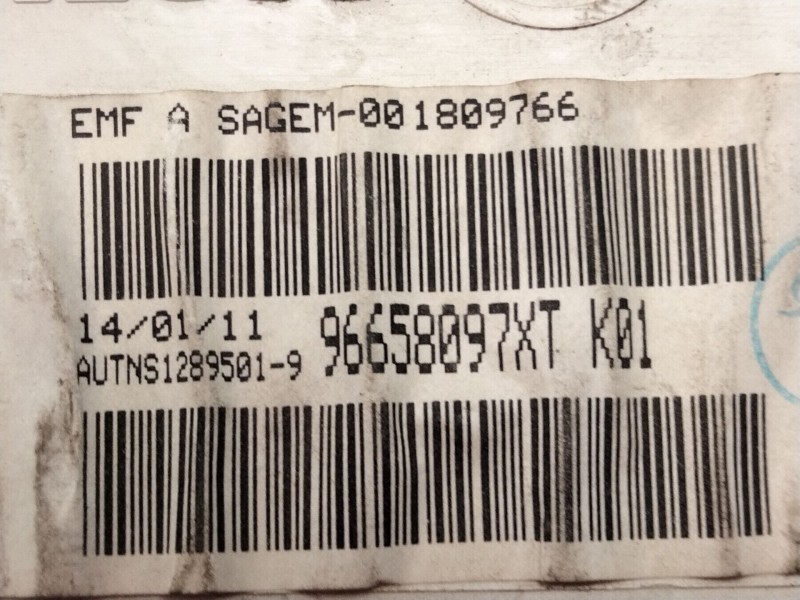 Recambio de pantalla multifuncion para peugeot 206+ (2l_, 2m_) 1.4 hdi eco 70 referencia OEM IAM 96658097  