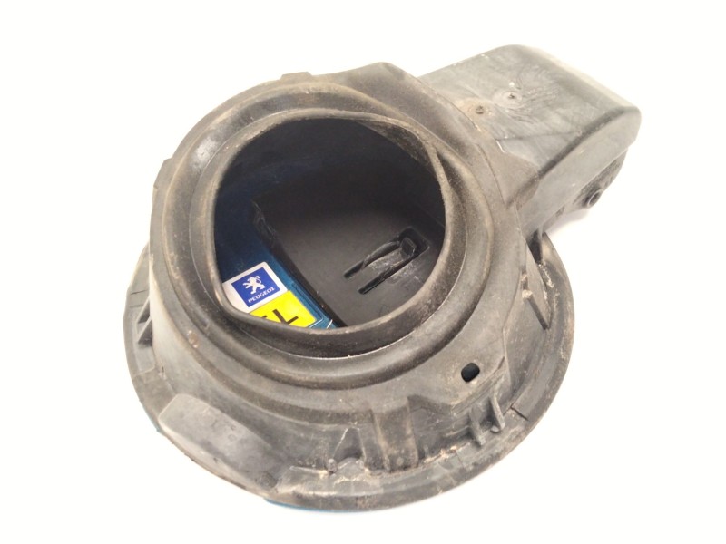 Recambio de tapa exterior combustible para peugeot 207 sw (wk_) 1.6 hdi referencia OEM IAM 9681730680  