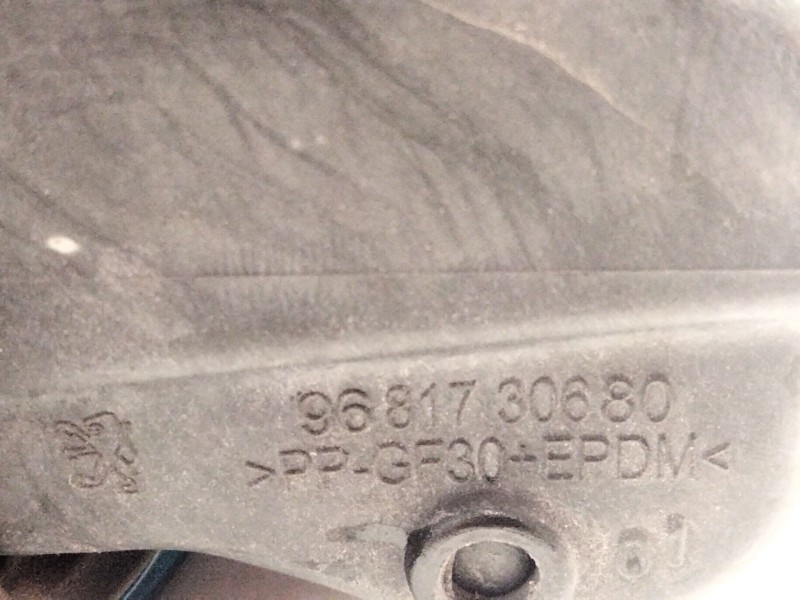 Recambio de tapa exterior combustible para peugeot 207 sw (wk_) 1.6 hdi referencia OEM IAM 9681730680  