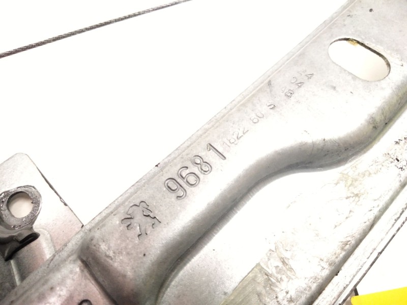 Recambio de elevalunas delantero derecho para peugeot 207 sw (wk_) 1.6 hdi referencia OEM IAM 9681182280  