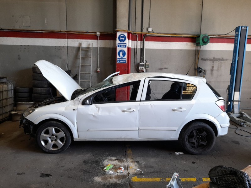opel astra h (a04) del año 2006