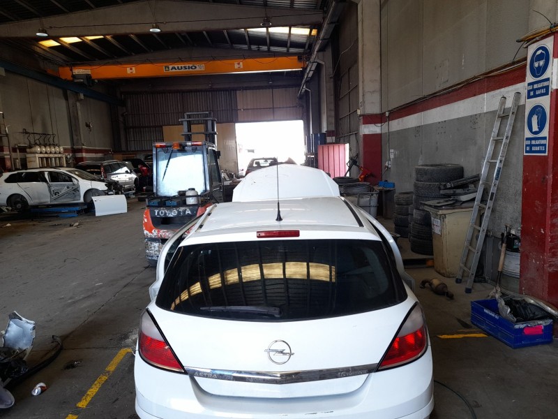 opel astra h (a04) del año 2006