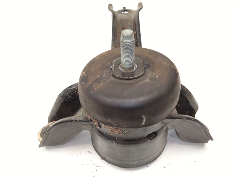 Recambio de soporte motor derecho inferior para kia stonic (yb) 1.2 cvvt referencia OEM IAM   