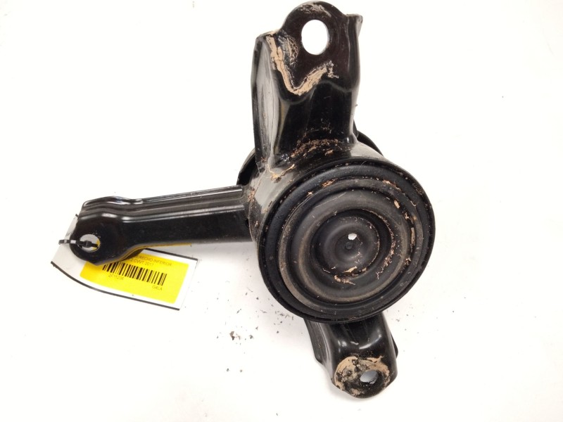 Recambio de soporte motor derecho inferior para kia stonic (yb) 1.2 cvvt referencia OEM IAM   