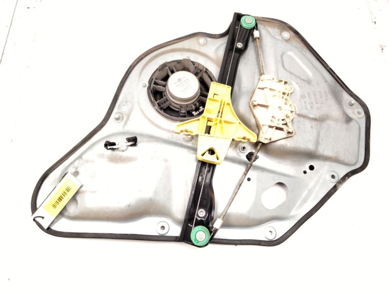 Recambio de elevalunas trasero izquierdo para volkswagen golf vi variant (aj5) 1.6 tdi referencia OEM IAM 7L0839015  