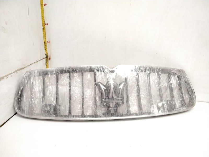 Recambio de rejilla delantera para maserati ghibli s q4 referencia OEM IAM 670010764 13265304 
