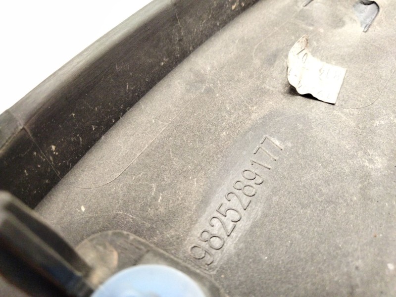 Recambio de aletin trasero izquierdo para peugeot 3008 suv (mc_, mr_, mj_, m4_) 1.2 thp/ puretech 130 (mrhnsm, mrhnsu, mrhnsj, m