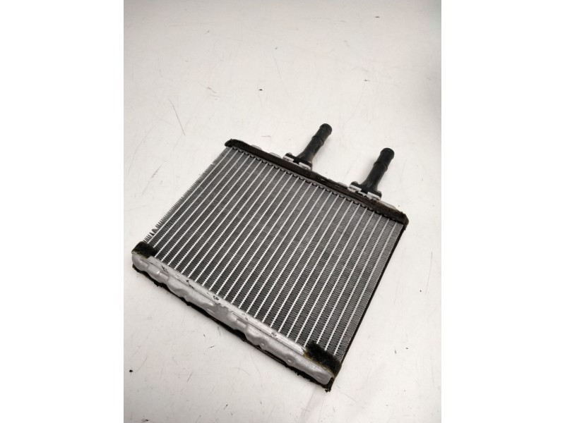 Recambio de radiador calefaccion / aire acondicionado para nissan almera ii (n16) 1.8 referencia OEM IAM 0123711  