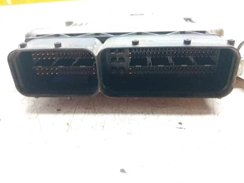 Recambio de centralita motor uce para opel astra h (a04) 1.7 cdti (l48) referencia OEM IAM   