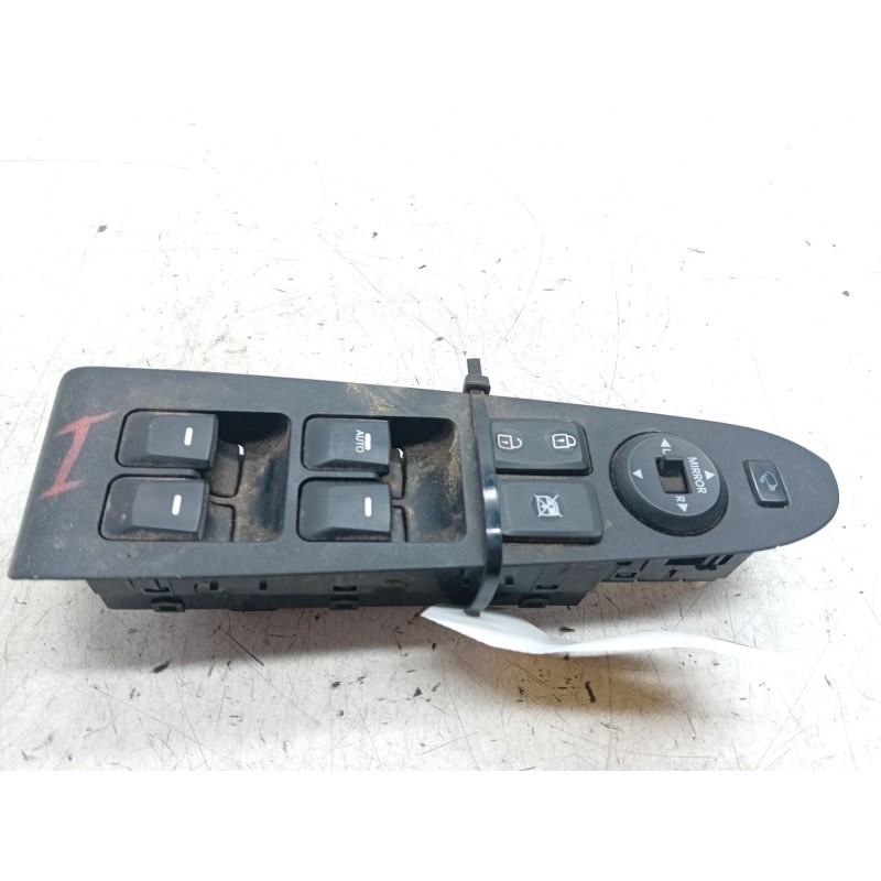 Recambio de mando elevalunas delantero izquierdo para kia sportage iii (sl) 1.7 crdi referencia OEM IAM   