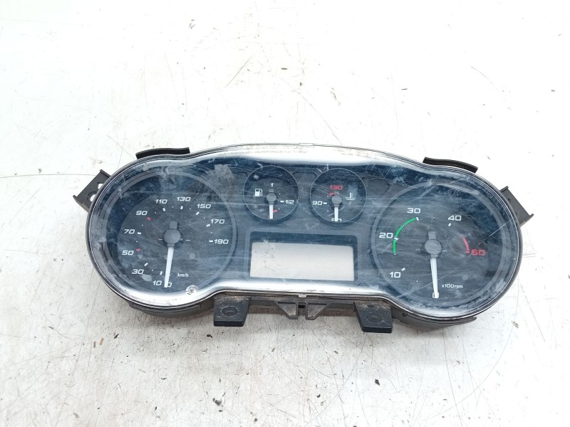 Recambio de cuadro instrumentos para iveco daily vi caja/chasis 35s14, 35s15, 35c15, 40s14, 40c15, 50c15, 60c5, 65c15,... refere