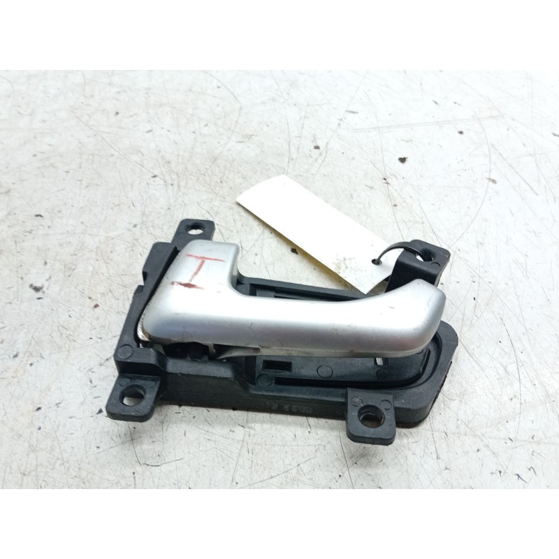 Recambio de maneta interior delantera izquierda para kia sportage iii (sl) 1.7 crdi referencia OEM IAM 826103U000  