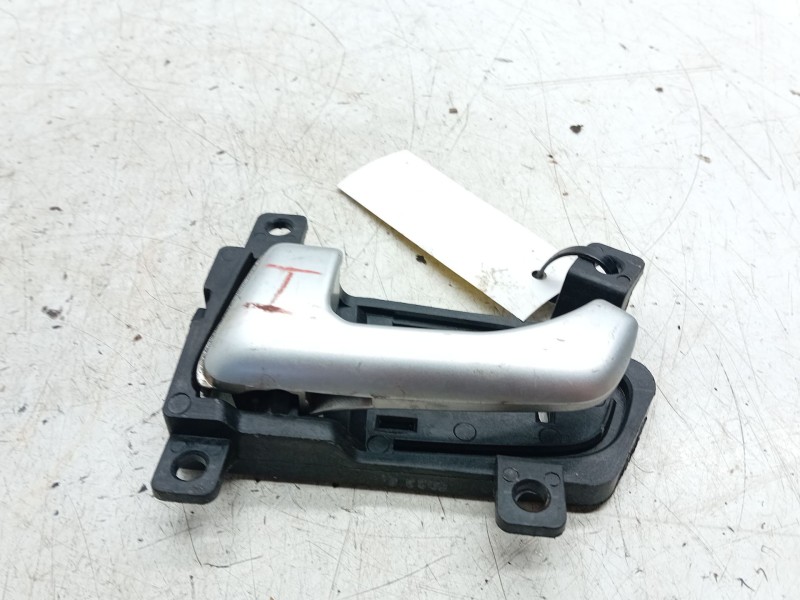 Recambio de maneta interior delantera izquierda para kia sportage iii (sl) 1.7 crdi referencia OEM IAM 826103U000  