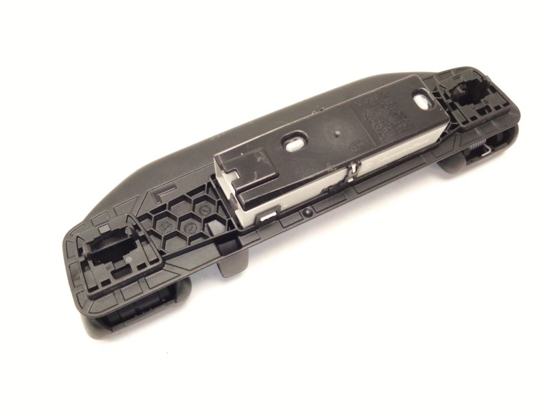 Recambio de tirador techo trasero izquierdo para mercedes-benz clase b sports tourer (w247) b 180 d (247.003) referencia OEM IAM