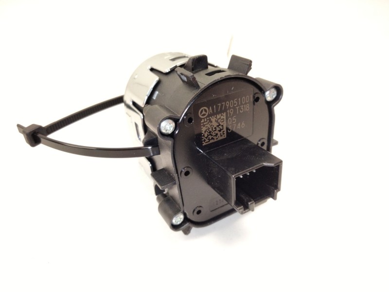 Recambio de pulsador arranque para mercedes-benz clase b sports tourer (w247) b 180 d (247.003) referencia OEM IAM A1779051001  