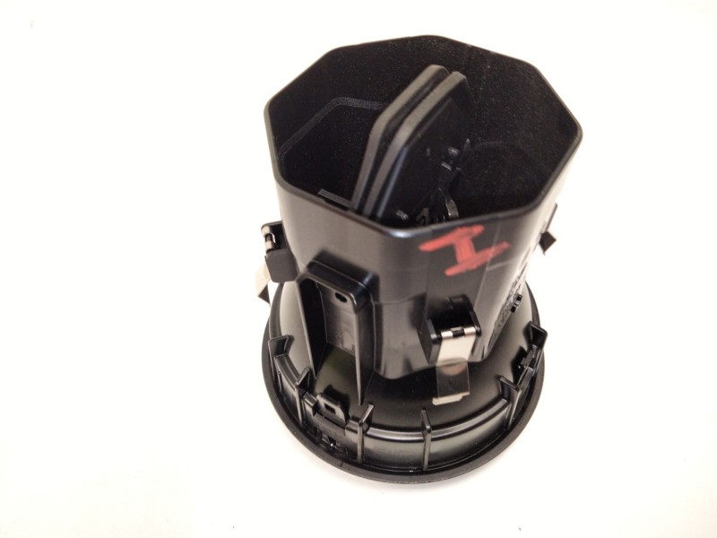 Recambio de aireador izquierdo para mercedes-benz clase b sports tourer (w247) b 180 d (247.003) referencia OEM IAM A24783012017