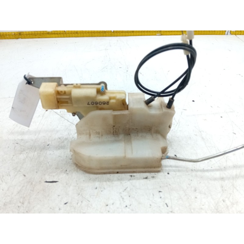 Recambio de cerradura puerta trasera izquierda para isuzu d-max i (tfr, tfs) 2.5 ditd 4x4 (tfs86_) referencia OEM IAM   