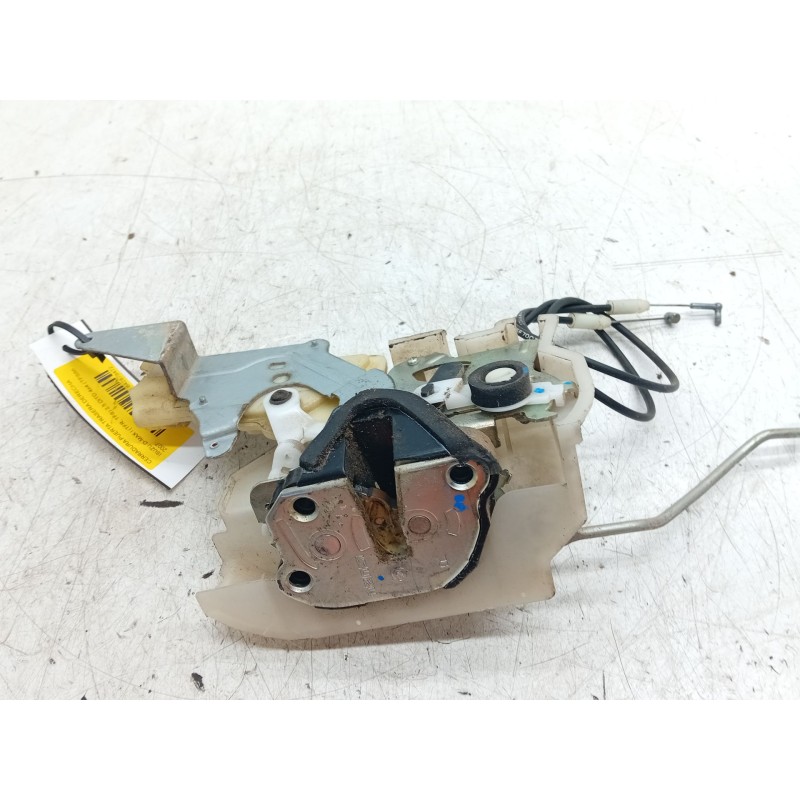 Recambio de cerradura puerta trasera derecha para isuzu d-max i (tfr, tfs) 2.5 ditd 4x4 (tfs86_) referencia OEM IAM   