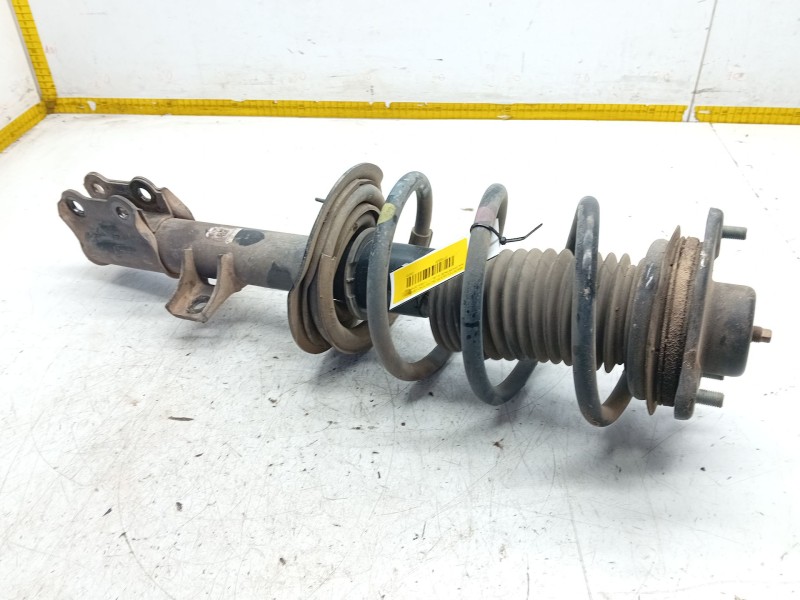 Recambio de amortiguador delantero derecho para kia sportage iii (sl) 1.7 crdi referencia OEM IAM T15F19C5044  