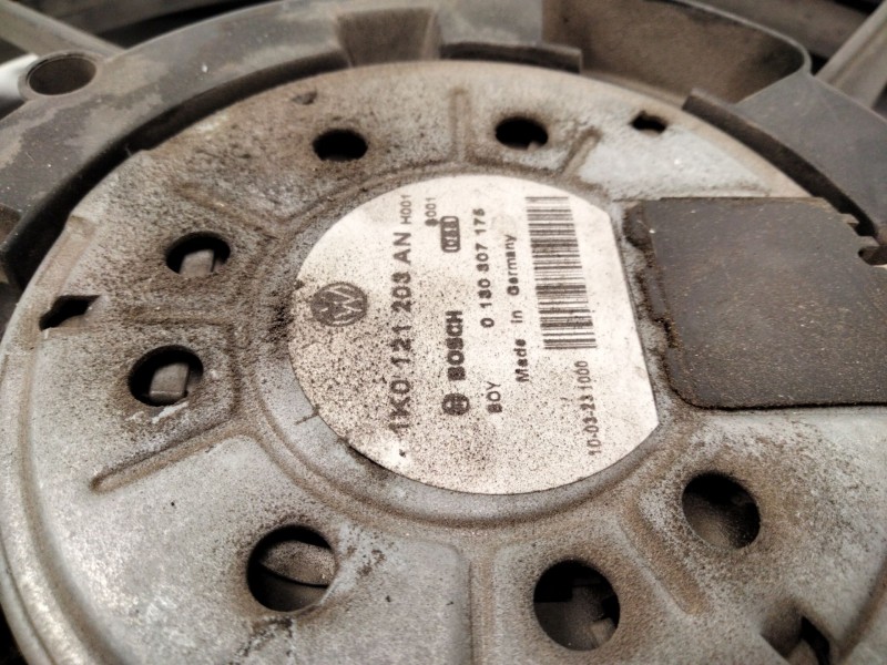 Recambio de electroventilador para volkswagen golf vi variant (aj5) 1.6 tdi referencia OEM IAM 1K0121203  