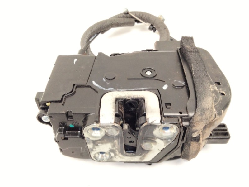 Recambio de cerradura puerta delantera derecha para kia sportage iii (sl) 1.7 crdi referencia OEM IAM 813203U010  