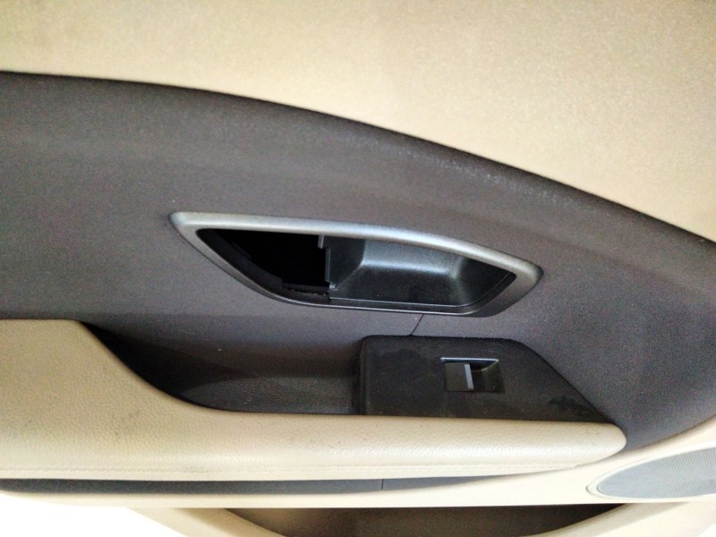 Recambio de puerta trasera izquierda para land rover range rover evoque (l538) 2.0 d referencia OEM IAM LR028557  