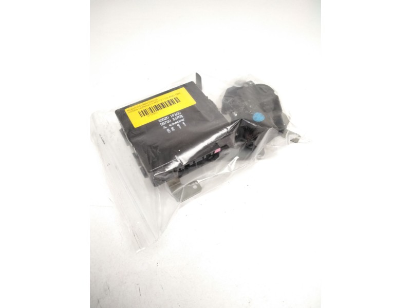 Recambio de modulo climatizador para nissan terrano ii (r20) 2.7 tdi 4wd referencia OEM IAM 285201F100 5972034701 