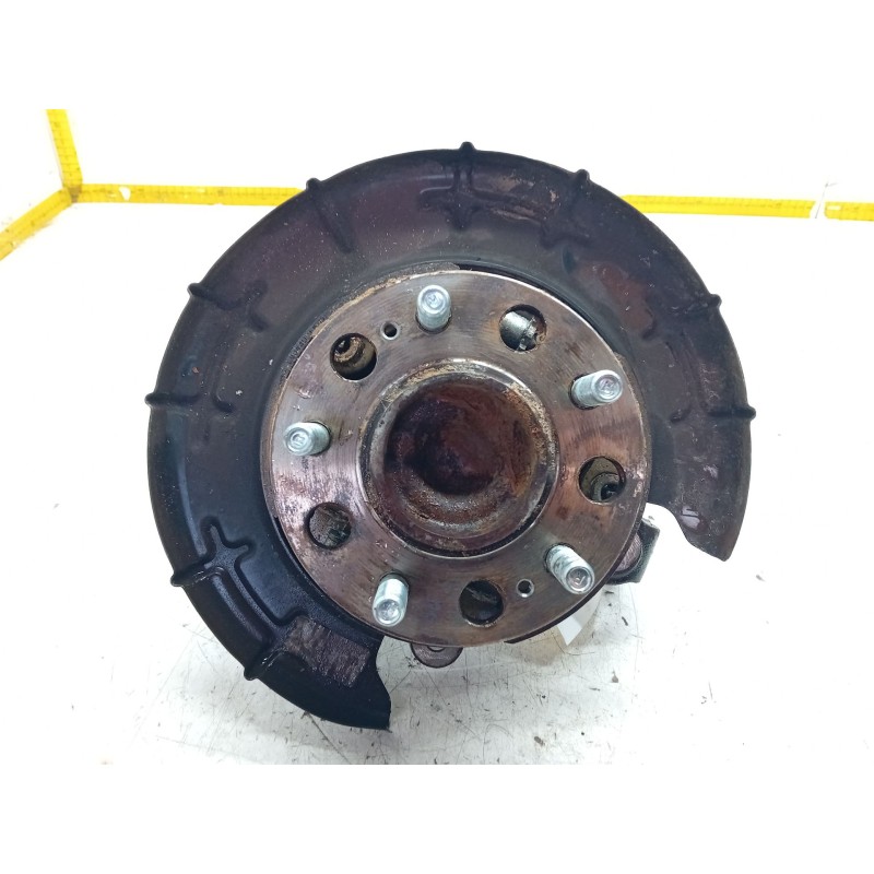 Recambio de mangueta trasera derecha para kia sportage iii (sl) 1.7 crdi referencia OEM IAM   