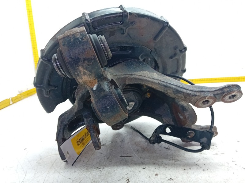 Recambio de mangueta trasera derecha para kia sportage iii (sl) 1.7 crdi referencia OEM IAM   