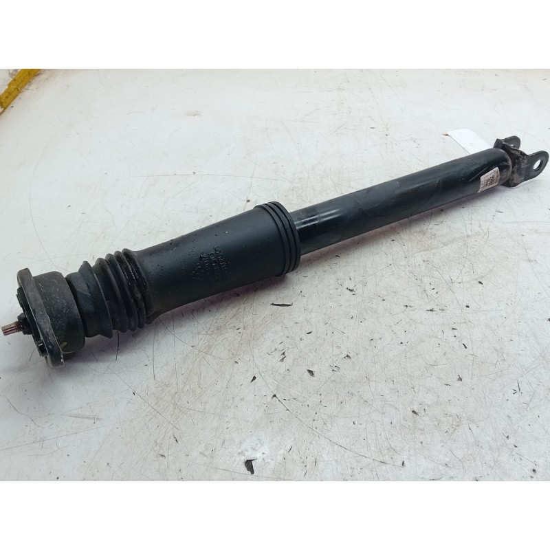 Recambio de amortiguador trasero izquierdo para kia sportage iii (sl) 1.7 crdi referencia OEM IAM   