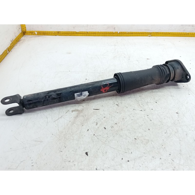 Recambio de amortiguador trasero derecho para kia sportage iii (sl) 1.7 crdi referencia OEM IAM S15F19A0993  
