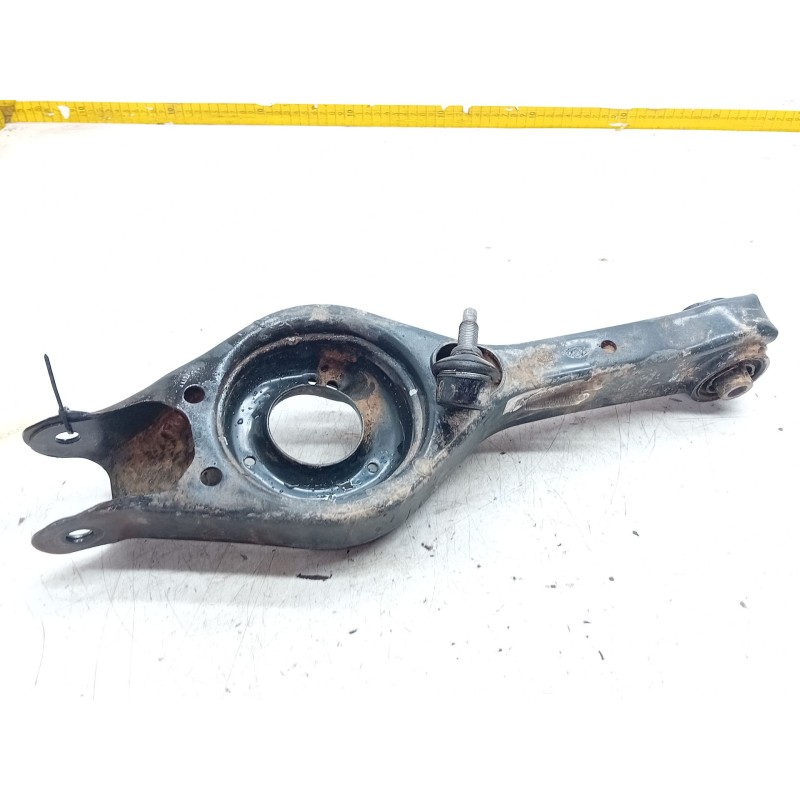 Recambio de brazo suspension superior trasero derecho para kia sportage iii (sl) 1.7 crdi referencia OEM IAM   