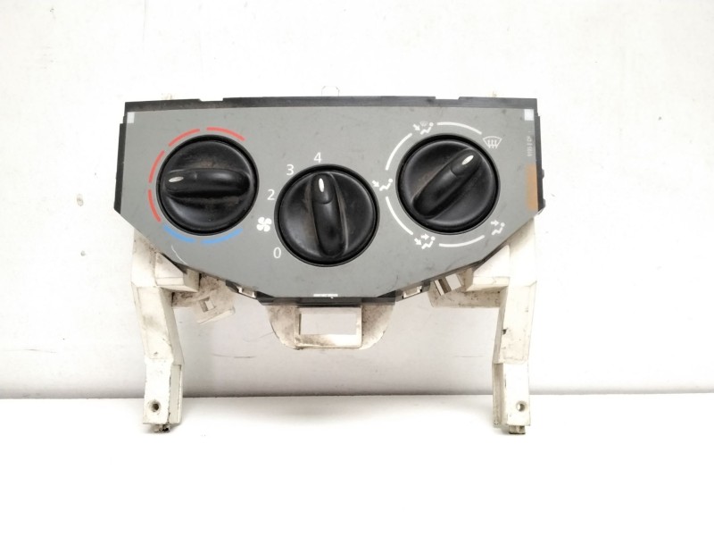 Recambio de mando calefaccion / aire acondicionado para renault trafic ii caja/chasis (el) 1.9 dci 80 (el0b) referencia OEM IAM 