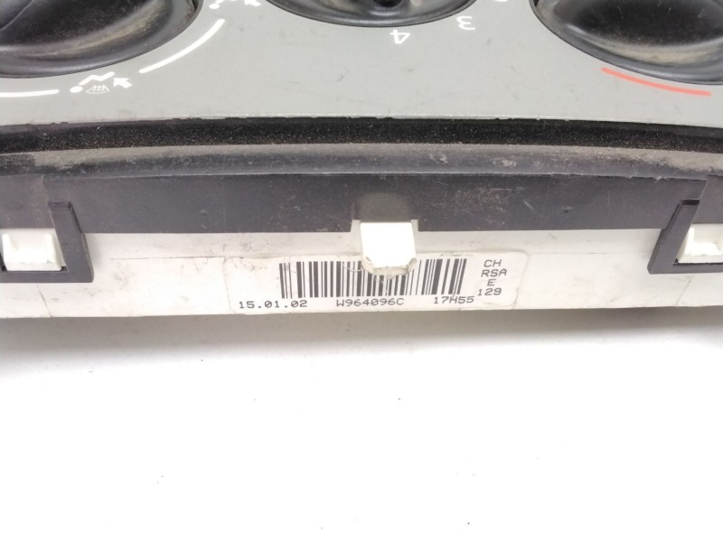 Recambio de mando calefaccion / aire acondicionado para renault trafic ii caja/chasis (el) 1.9 dci 80 (el0b) referencia OEM IAM 