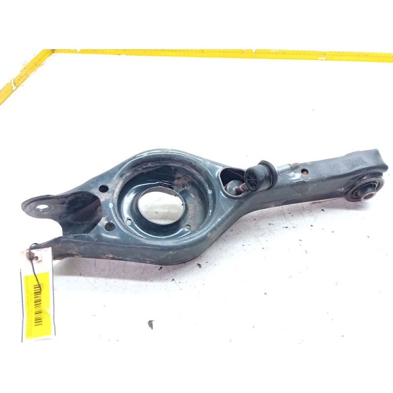 Recambio de brazo suspension inferior trasero izquierdo para kia sportage iii (sl) 1.7 crdi referencia OEM IAM   