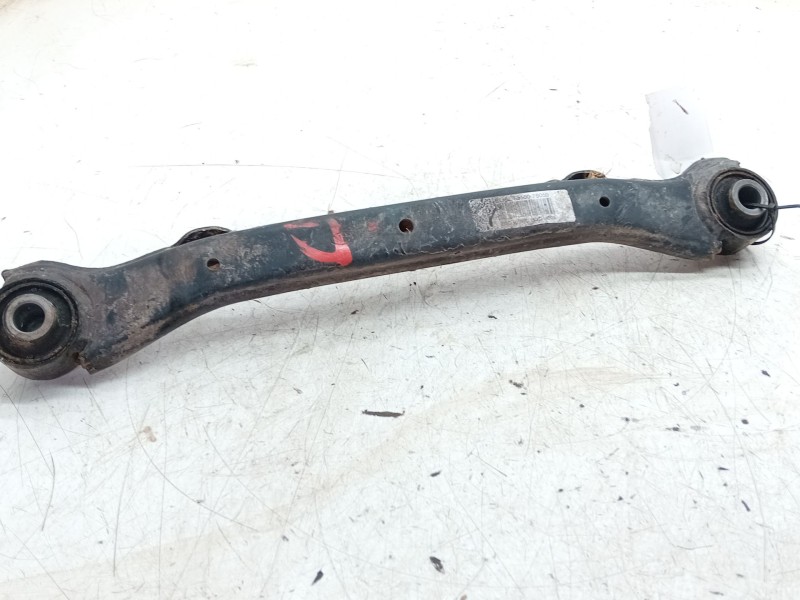 Recambio de brazo suspension inferior trasero izquierdo para kia sportage iii (sl) 1.7 crdi referencia OEM IAM   