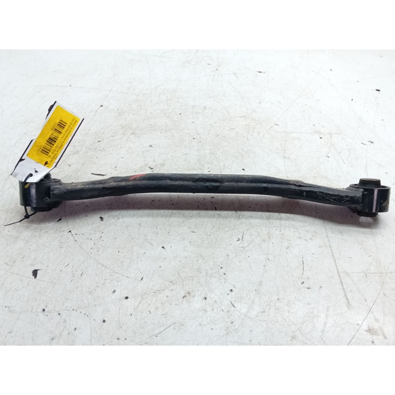Recambio de brazo suspension superior trasero izquierdo para kia sportage iii (sl) 1.7 crdi referencia OEM IAM   