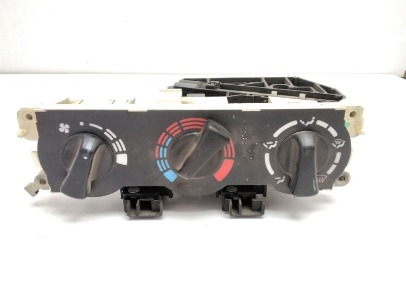 Recambio de mando calefaccion / aire acondicionado para nissan primera (p11) 1.8 16v referencia OEM IAM 7040230732  
