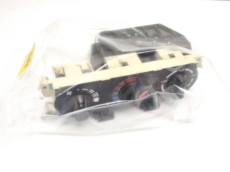 Recambio de mando calefaccion / aire acondicionado para nissan primera (p11) 1.8 16v referencia OEM IAM 7040230732  