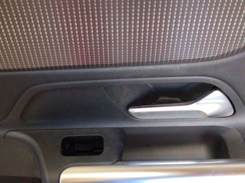 Recambio de puerta delantera derecha para mercedes-benz clase b sports tourer (w247) b 180 d (247.003) referencia OEM IAM   