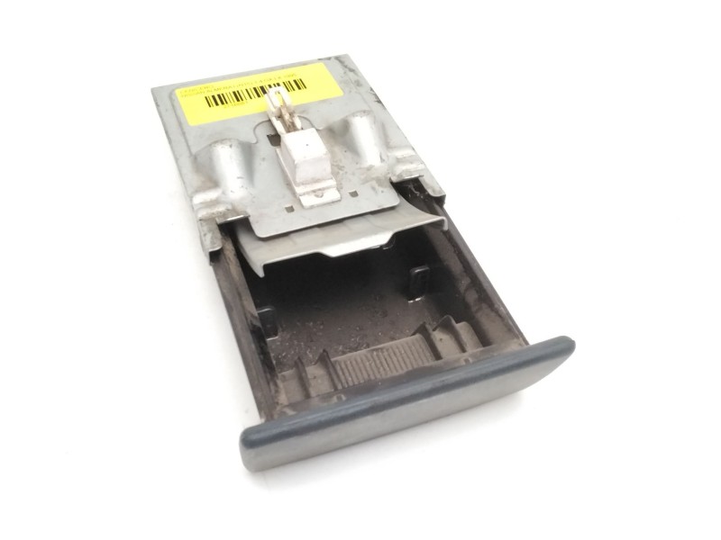 Recambio de cenicero para nissan almera i (n15) 1.4 gx,lx referencia OEM IAM 688000M000 K66131 