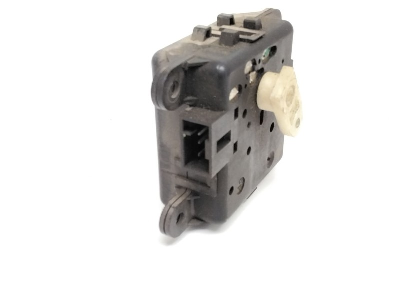 Recambio de motor apertura trampillas climatizador para nissan terrano ii (r20) 2.7 tdi 4wd referencia OEM IAM SIN REF.  