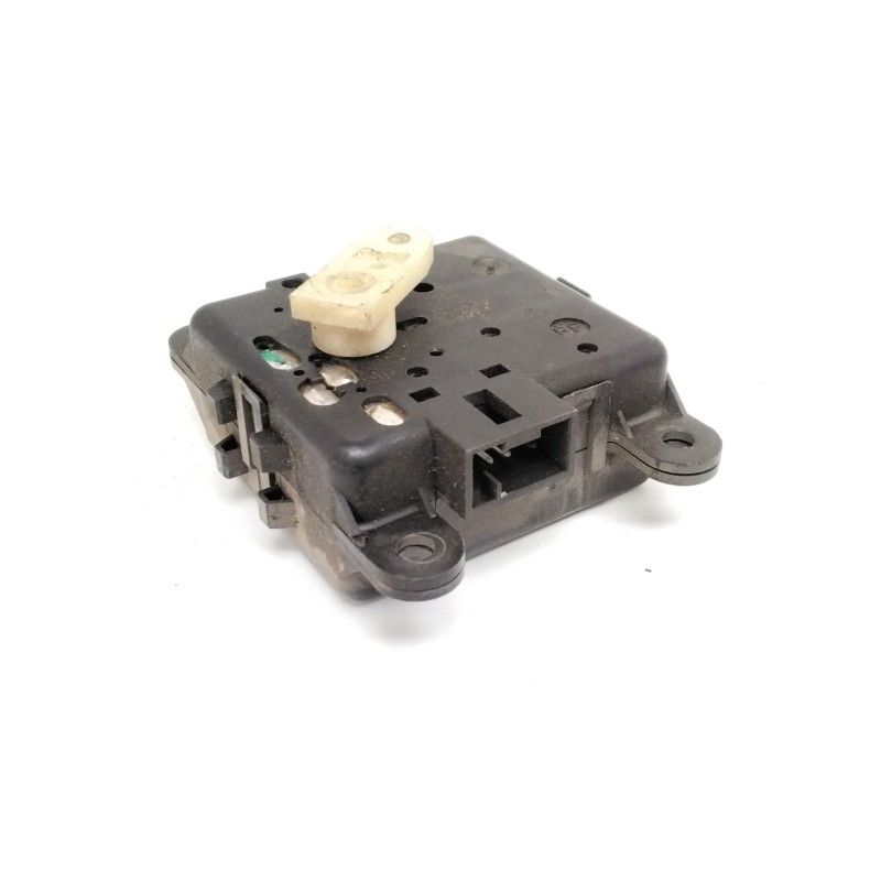 Recambio de motor apertura trampillas climatizador para nissan terrano ii (r20) 2.7 tdi 4wd referencia OEM IAM 7000130850  