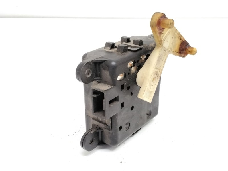 Recambio de motor apertura trampillas climatizador para nissan almera ii (n16) 2.2 dci referencia OEM IAM 3G23030820  