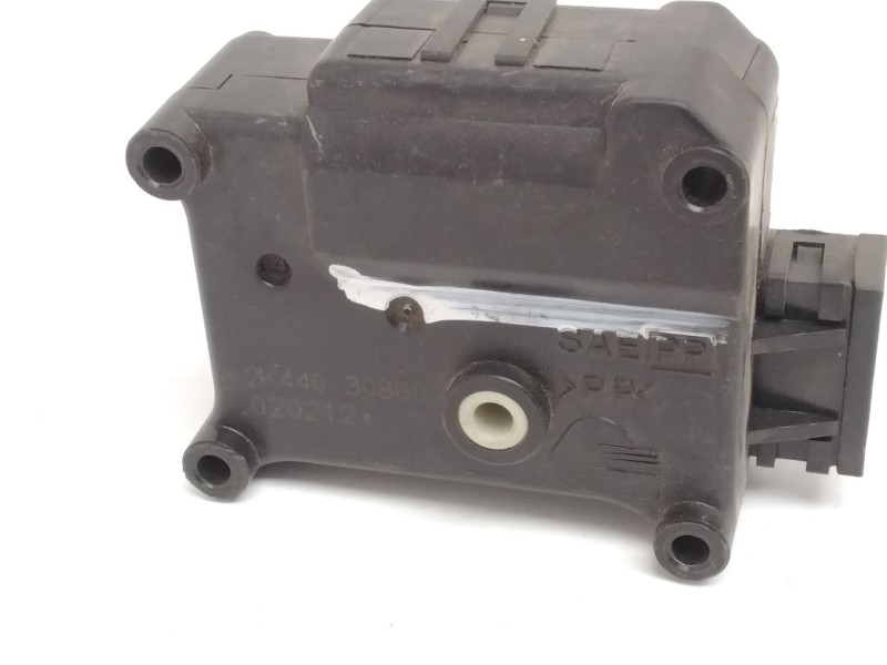 Recambio de motor apertura trampillas climatizador para nissan almera tino (v10) 2.2 dci referencia OEM IAM 2K44030860  