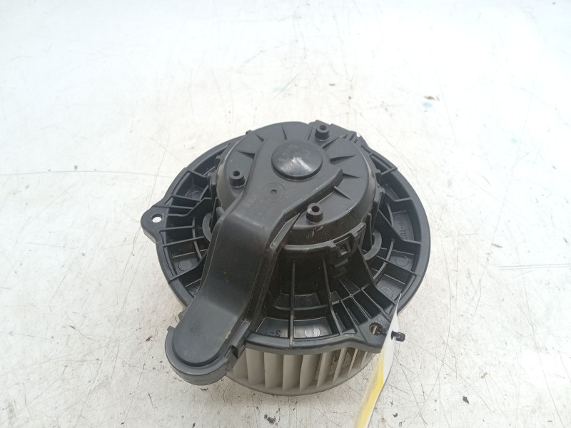 Recambio de motor calefaccion para kia sportage iii (sl) 1.7 crdi referencia OEM IAM   