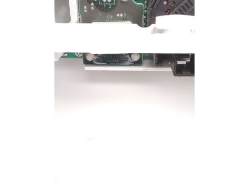 Recambio de mando climatizador para nissan terrano/terrano.ii (r20) referencia OEM IAM 3H52032743  