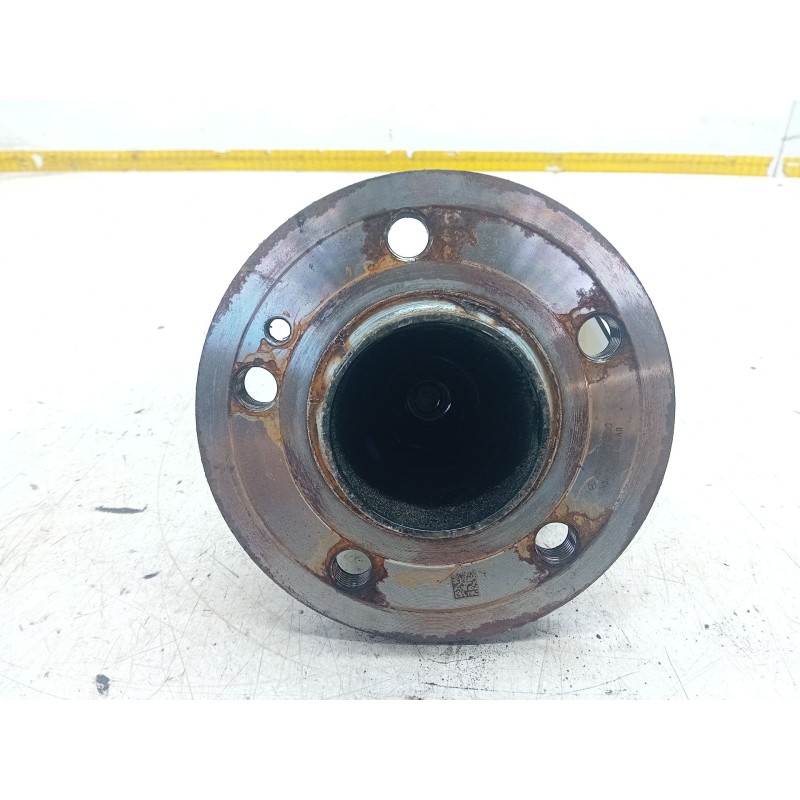 Recambio de buje trasero derecho para mercedes-benz clase b sports tourer (w247) b 180 d (247.003) referencia OEM IAM A247356020
