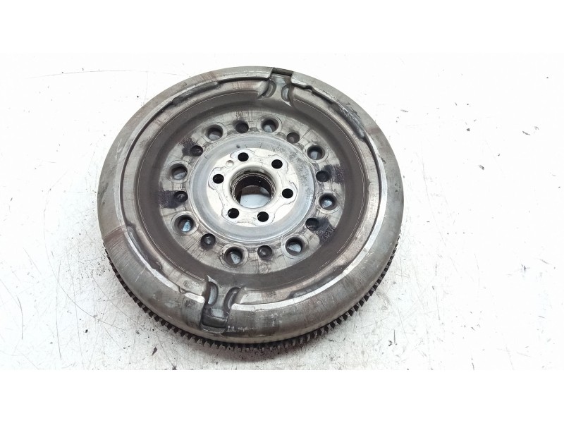 Recambio de volante motor para volkswagen passat b7 (362) 2.0 tdi referencia OEM IAM   