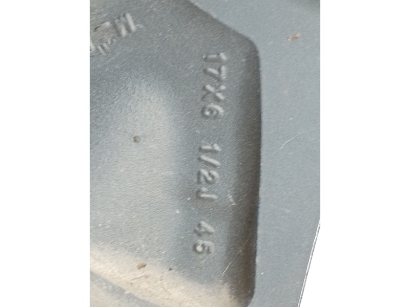 Recambio de llanta aluminio para nissan leaf (ze0) electric referencia OEM IAM 3NA3A  